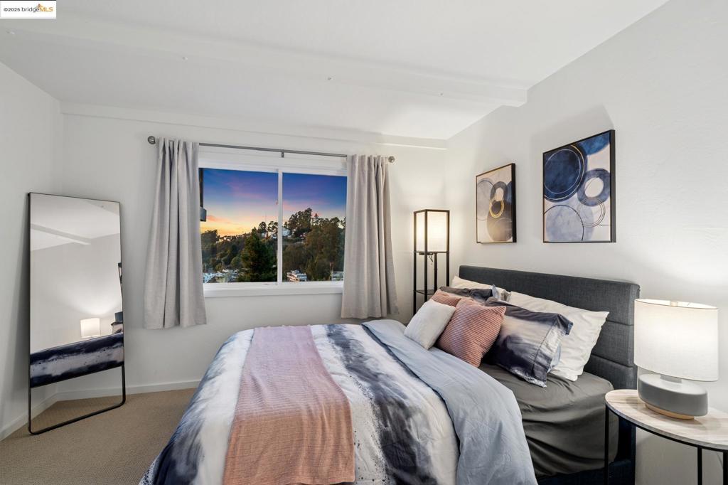 MONTCLAIR - Residential