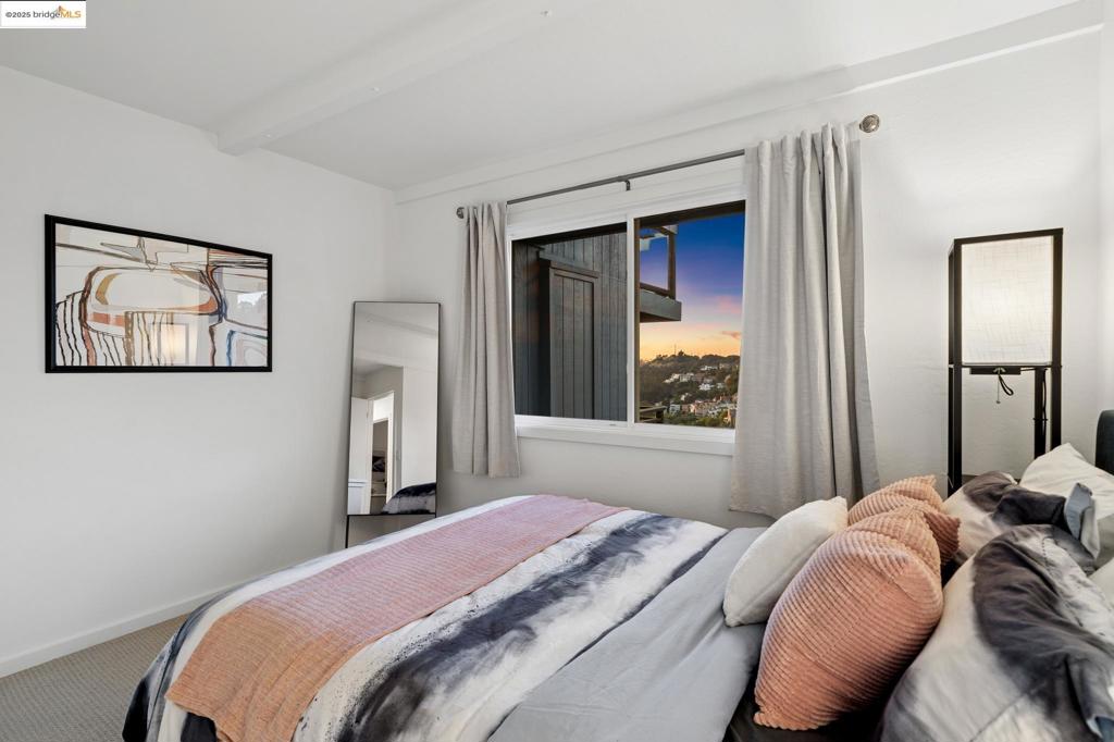 MONTCLAIR - Residential