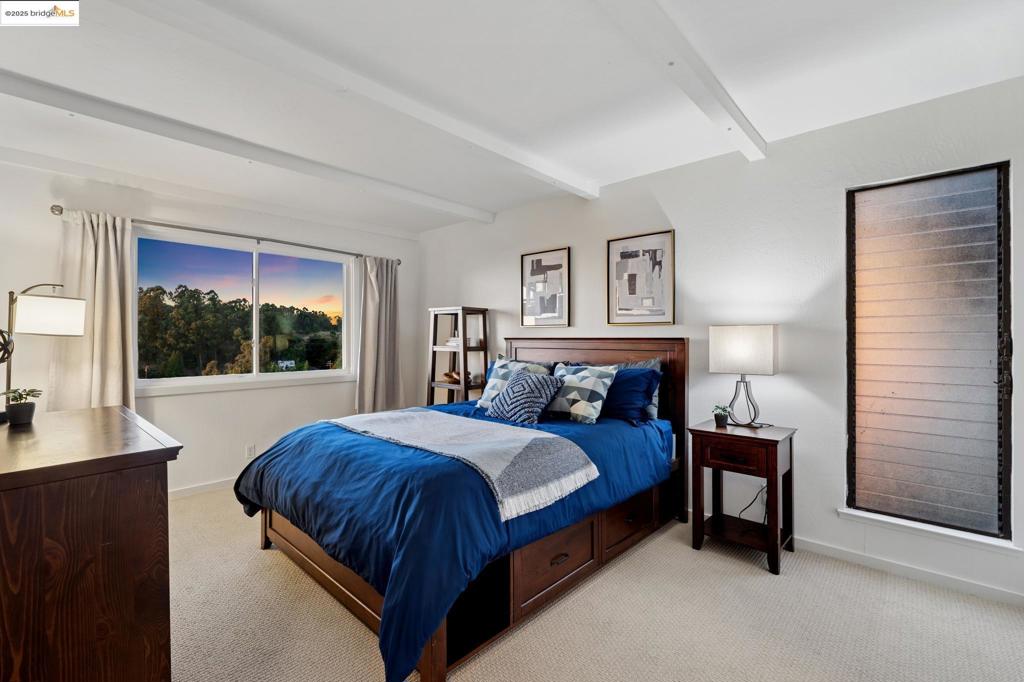 MONTCLAIR - Residential