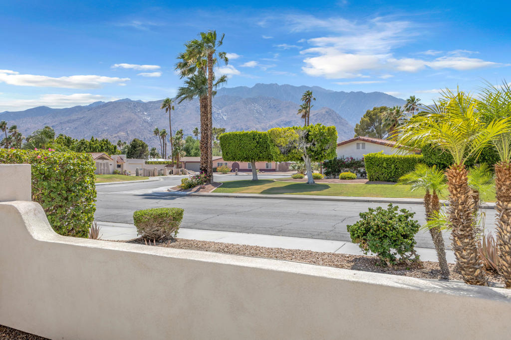 2250 N Hermosa Drive
