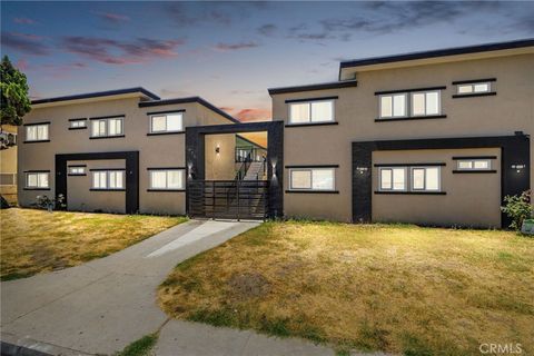 Photo of 7370 Neo Street, Downey, CA 90241 (MLS # OC25168654)