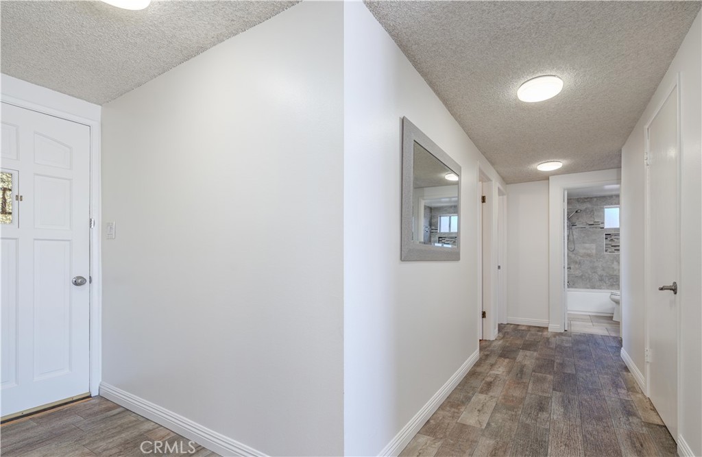 2200 E Blanchard
