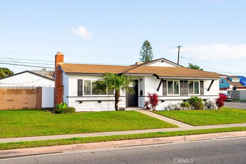 Photo of 13352 Springdale St, Westminster, CA 92683 (MLS # OC25274733)