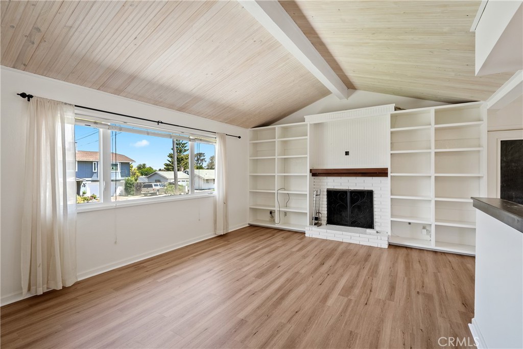 733 Manzanita Drive