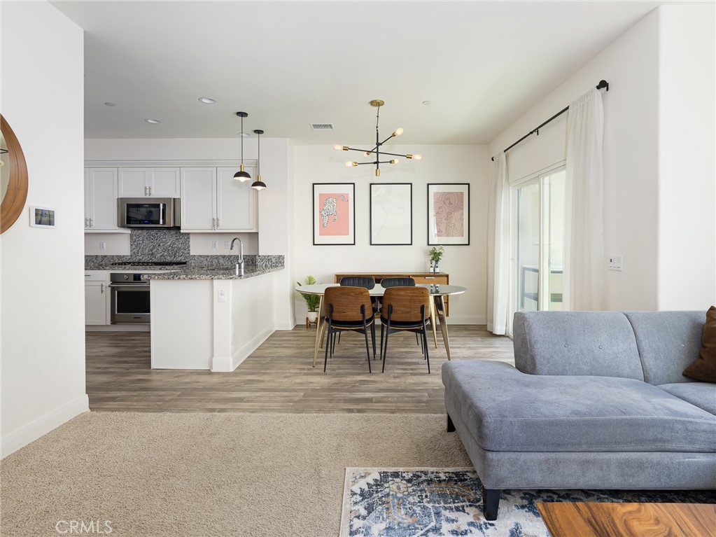 574 E Imperial Avenue