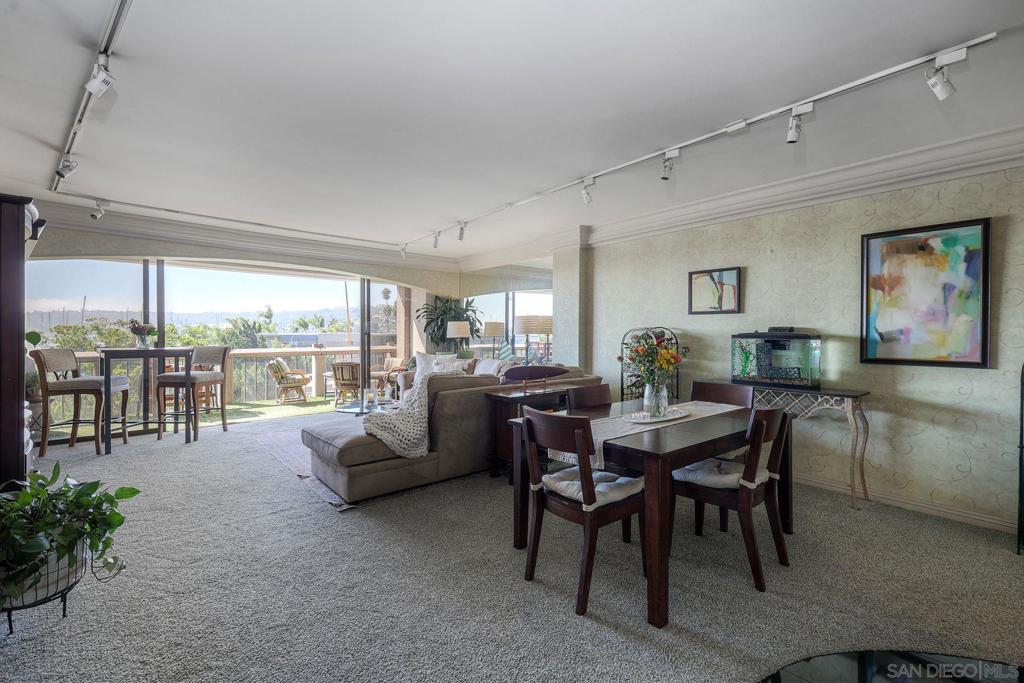 1150 Anchorage Ln 303