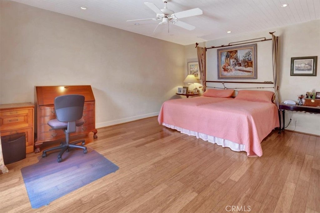 537 Vista Grande, Newport Beach CA 92660 - Photo 22