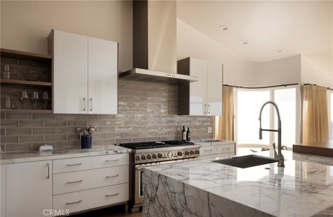 Tiny photo for 52 N Portola, Laguna Beach, CA 92651 (MLS # OC26001985)