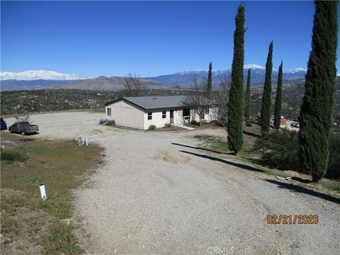 Photo of 34135 Cameron Dr Dr #B, Hemet, CA 92544 (MLS # SW26046810)