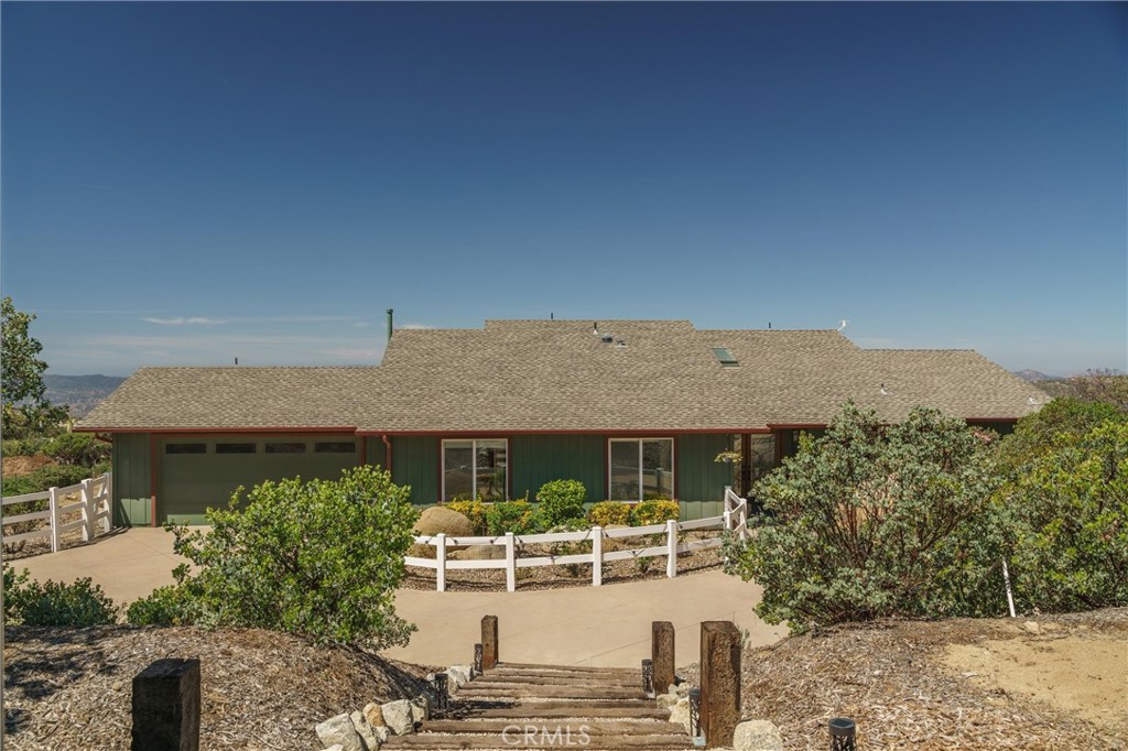 40230 Crazy Horse Canyon Road