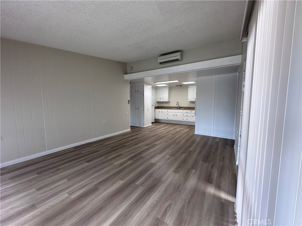 1600 Northwood Road 275E