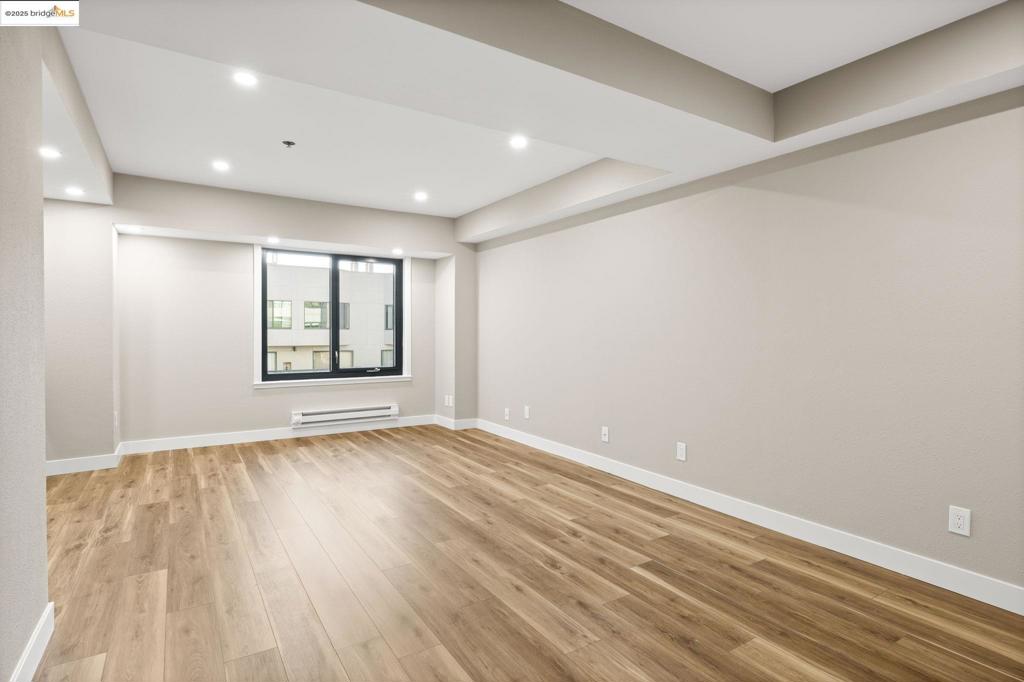 CIVIC CENTER - Residential