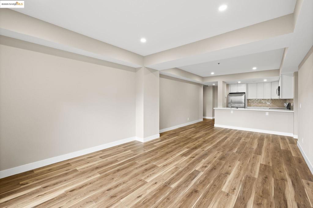 CIVIC CENTER - Residential