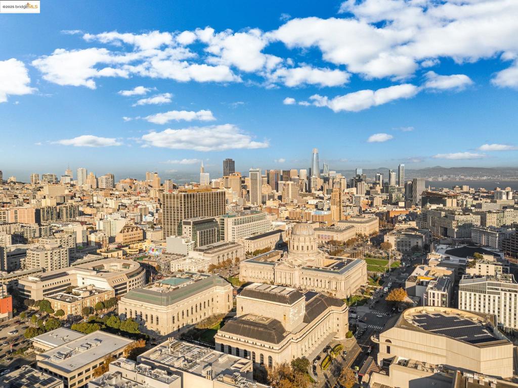 CIVIC CENTER - Residential