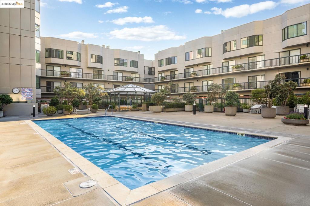 CIVIC CENTER - Residential