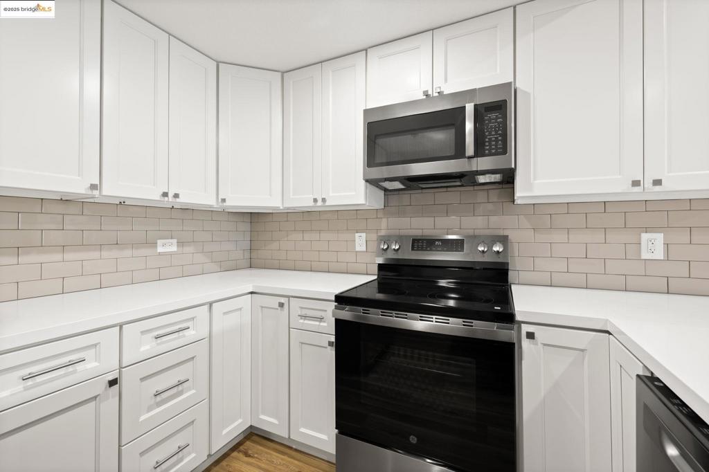 CIVIC CENTER - Residential