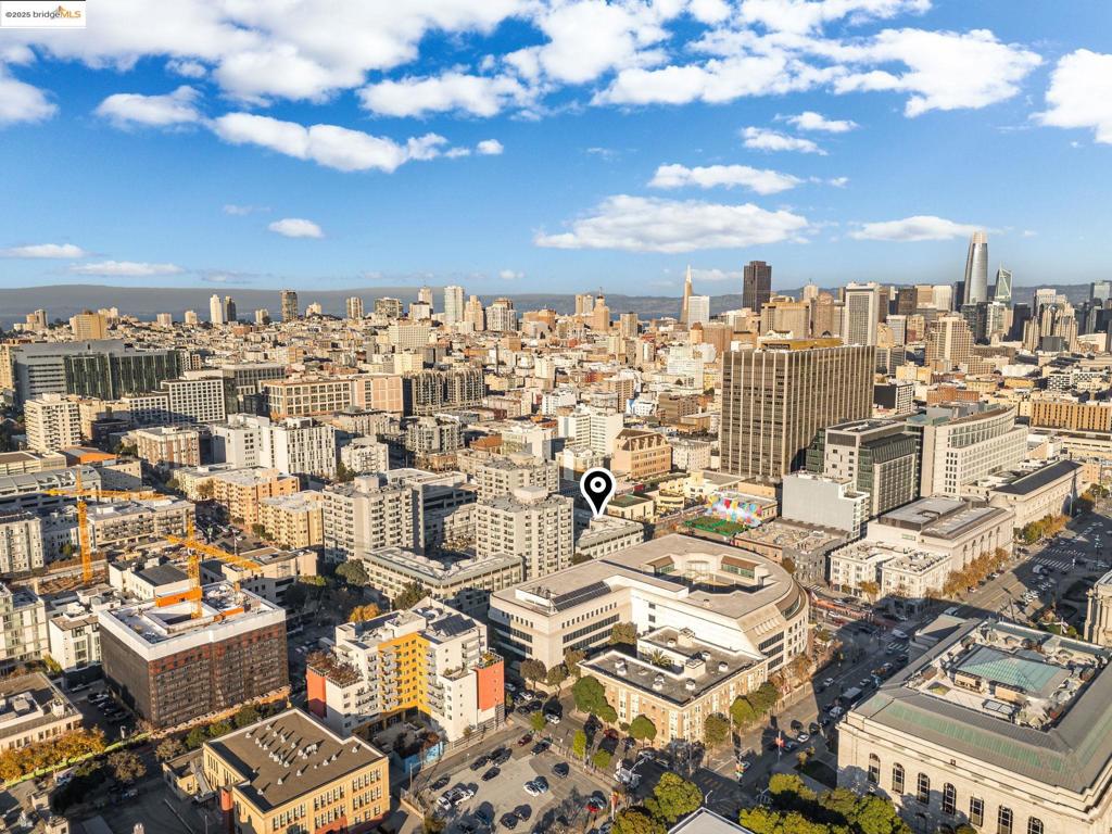 CIVIC CENTER - Residential