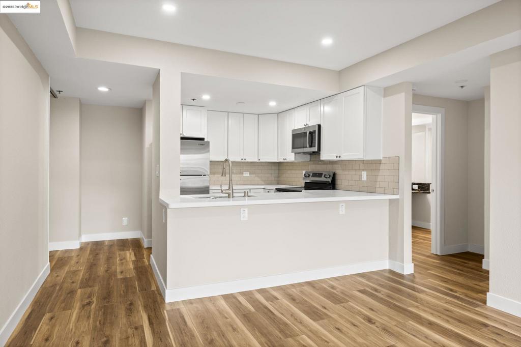 CIVIC CENTER - Residential