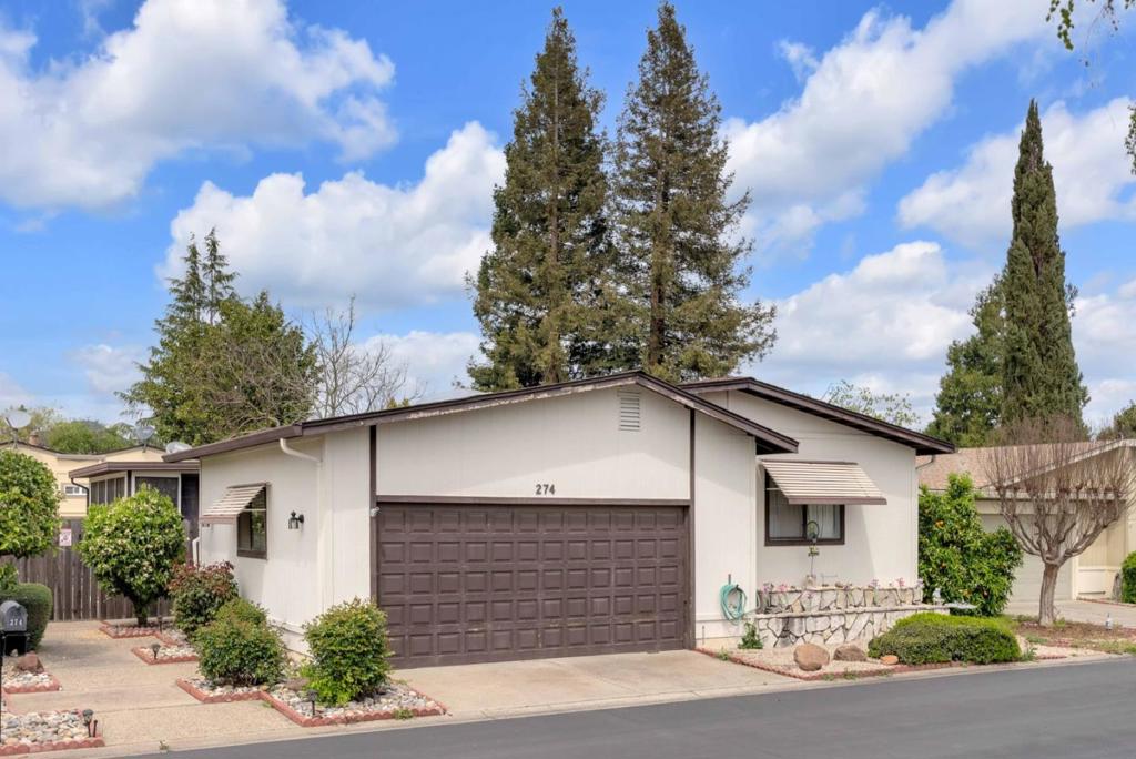 274 Cherry Court