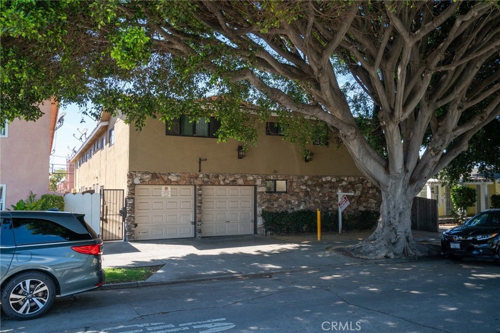1137 Junipero Avenue