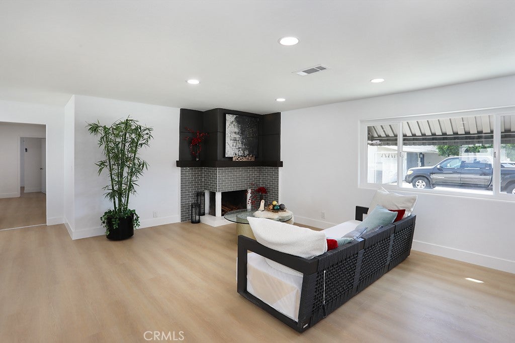11052 Faye Avenue