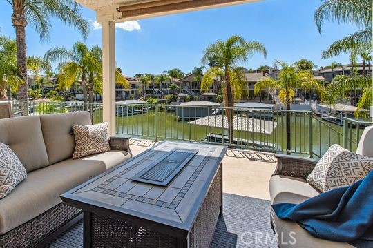 30181 Swan Point