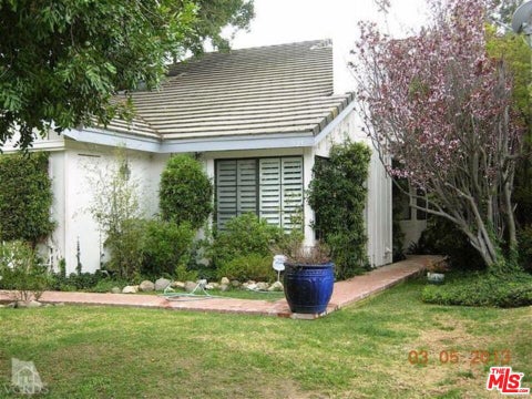 Photo of 523 Park Springs Court, Oak Park, CA 91377 (MLS # 26867079)