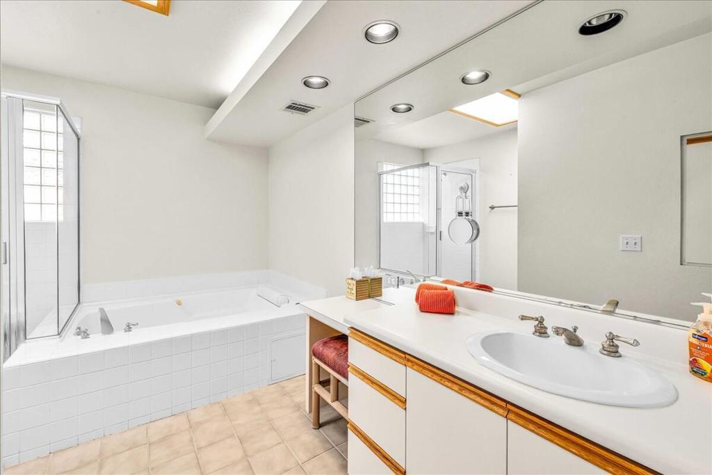 Desert Sun Resort - Residential