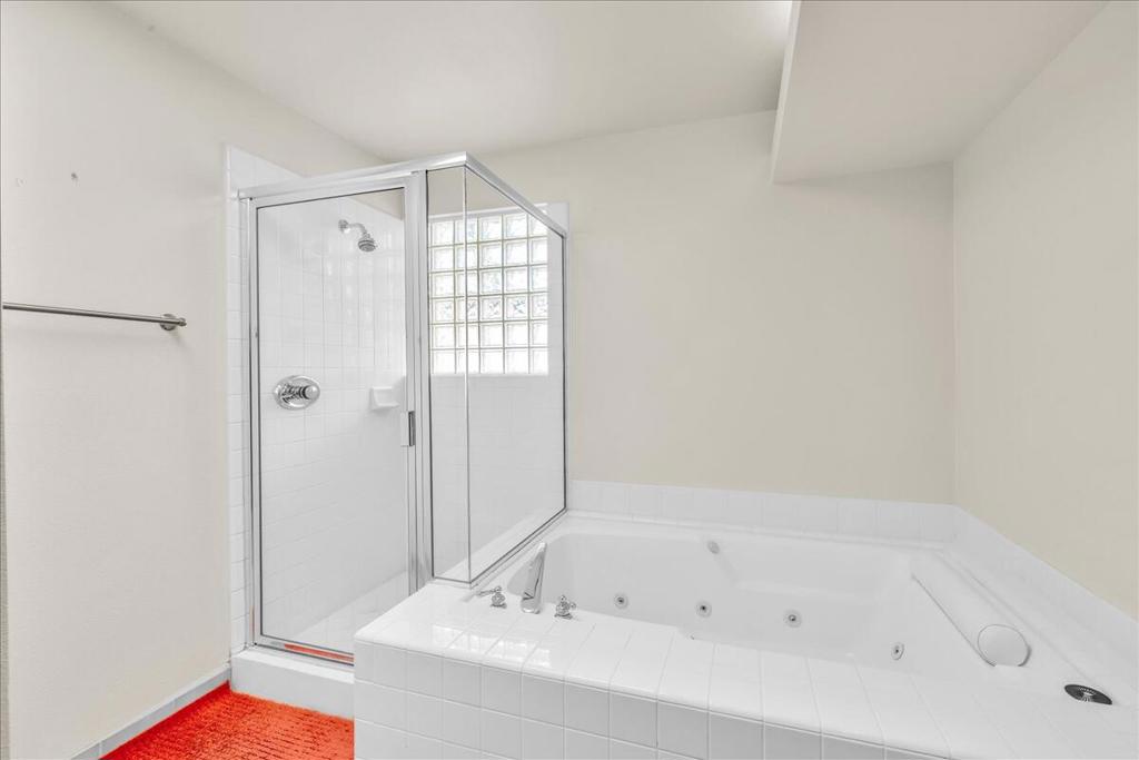 Desert Sun Resort - Residential