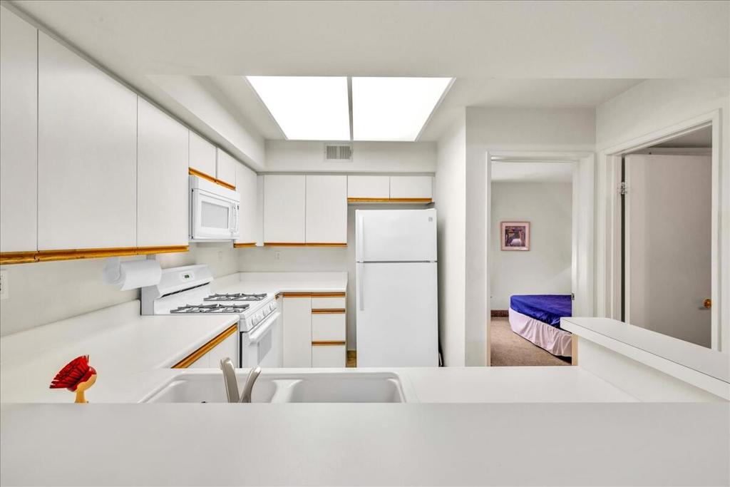 Desert Sun Resort - Residential