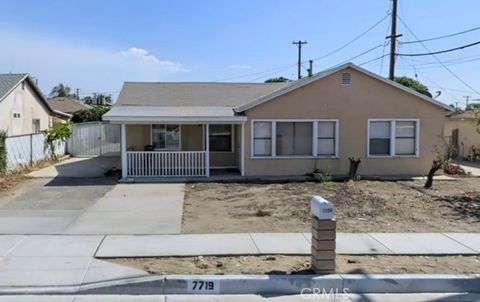 Photo of 7719 Alder Ave, Fontana, CA 92336 (MLS # PW26067194)