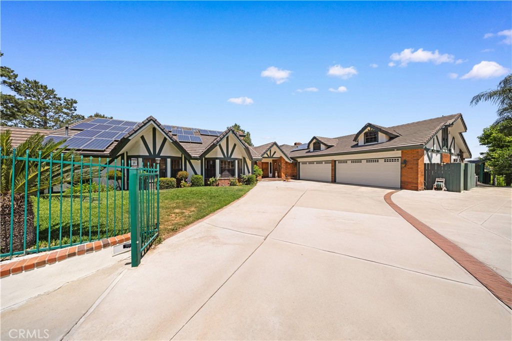 2360 Oakleaf Canyon Road