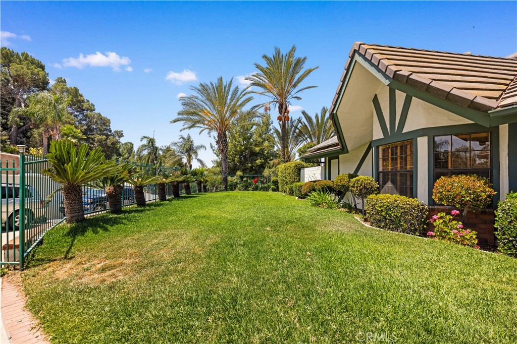 2360 Oakleaf Canyon Road
