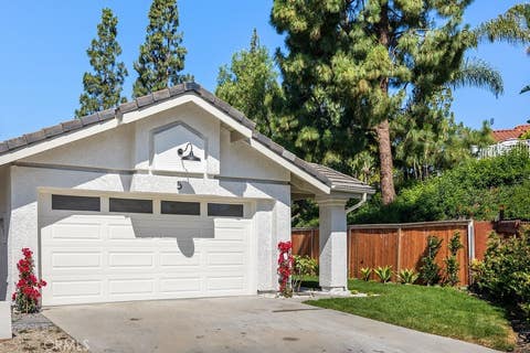 Photo of 5 Columbus, Laguna Niguel, CA 92677 (MLS # OC26172800)