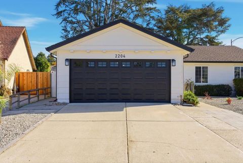 Photo of 2204 Ladymuir Court, San Jose, CA 95131 (MLS # ML82026048) Photo of 2204 Ladymuir Court, San Jose, CA 95131 (MLS # ML82026048)