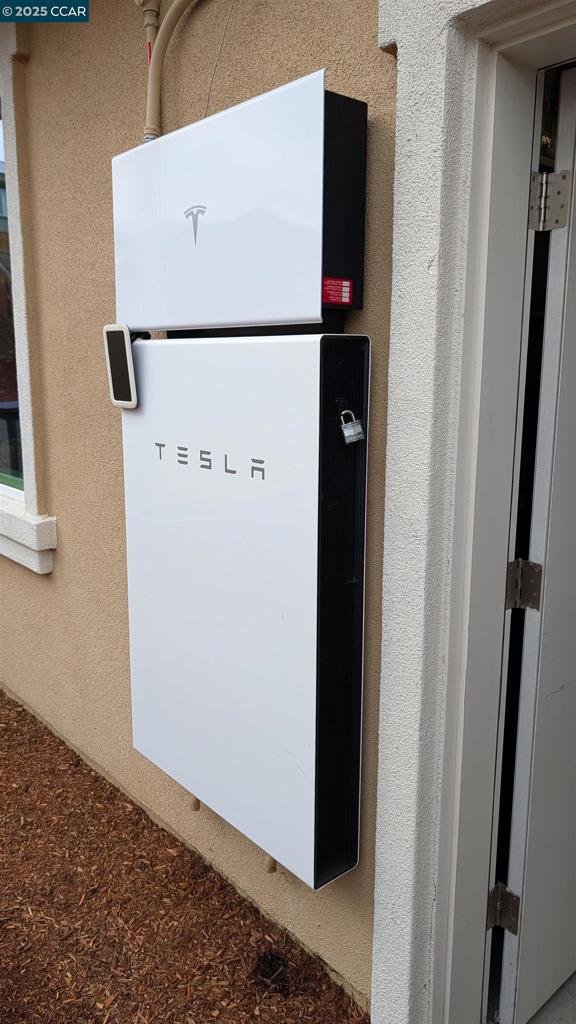 FAIRFIELD - Residential