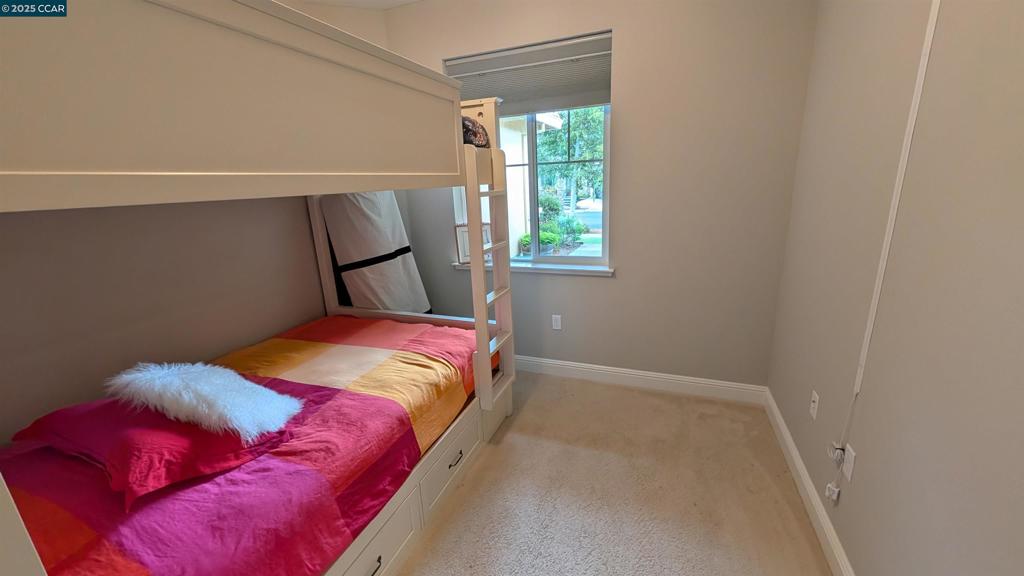 FAIRFIELD - Residential