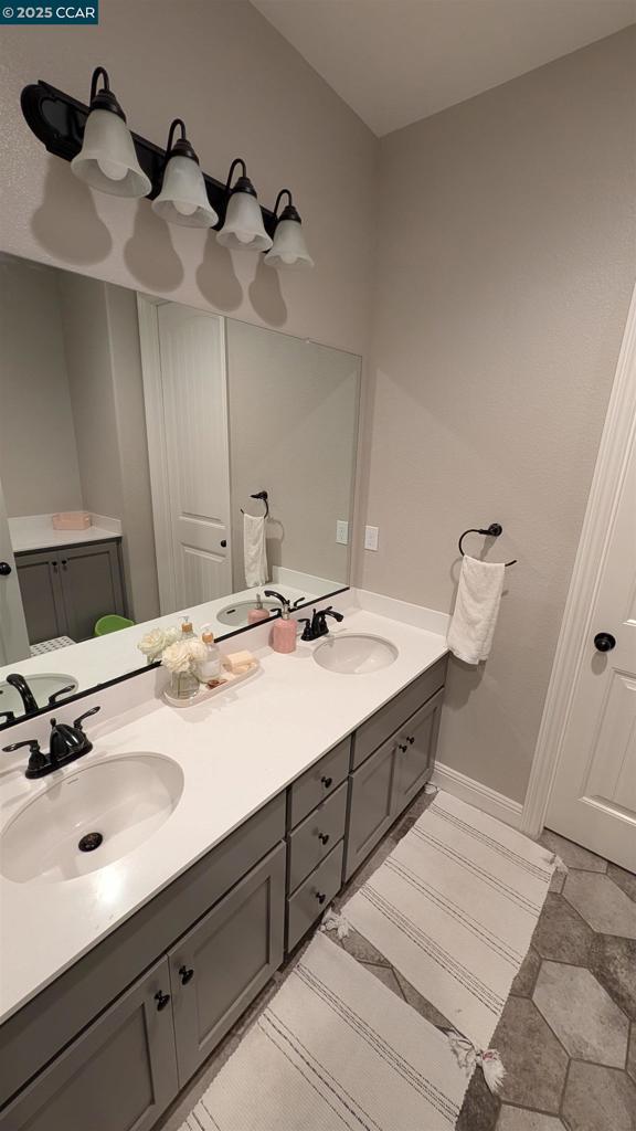 FAIRFIELD - Residential