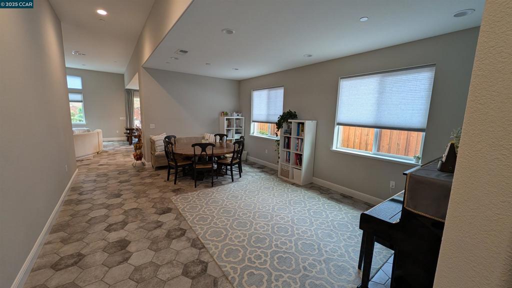 FAIRFIELD - Residential