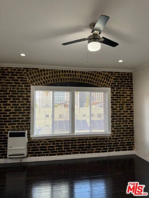 Photo of 738 New Hampshire Avenue #403, Los Angeles, CA 90005 (MLS # 26657135)