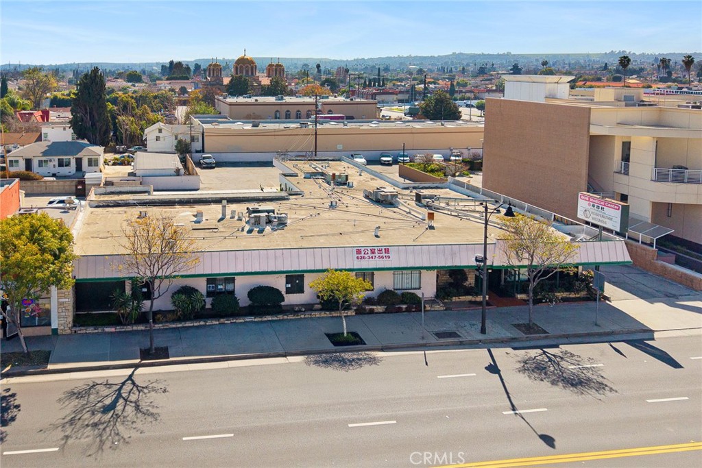Excellent street exposure on Valley Blvd.Next to East West Bank. Available unit size from 300sqft to 3000 sqft