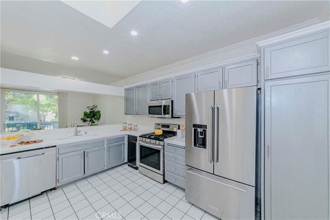 Photo of 1380 W Capitol Drive #122, San Pedro, CA 90732 (MLS # SB25216851) Photo of 1380 W Capitol Drive #122, San Pedro, CA 90732 (MLS # SB25216851)