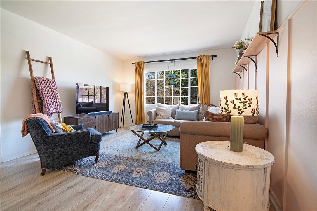 4030 Abourne Road A, Los Angeles CA 90008