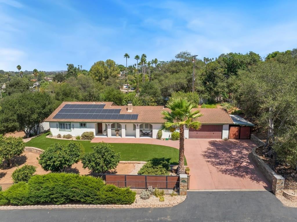 2826 Calle De Malibu