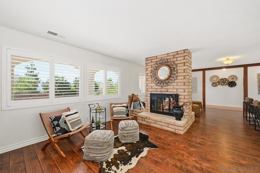 2826 Calle De Malibu