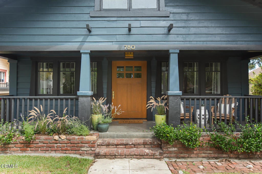 780 N Michigan Avenue, Pasadena CA 91104