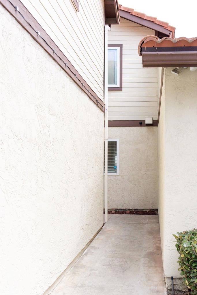 5655 Tumbleweed Way