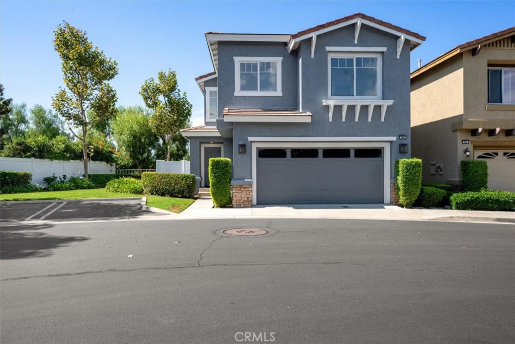 246 Woodcrest Lane