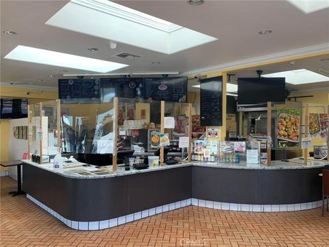 1800 Atlantic Avenue Long Beach CA 90806