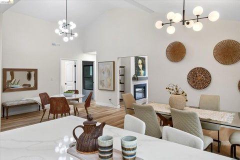 Photo of 7924 Greenly Dr DR, Oakland, CA 94605 (MLS # 41152599)